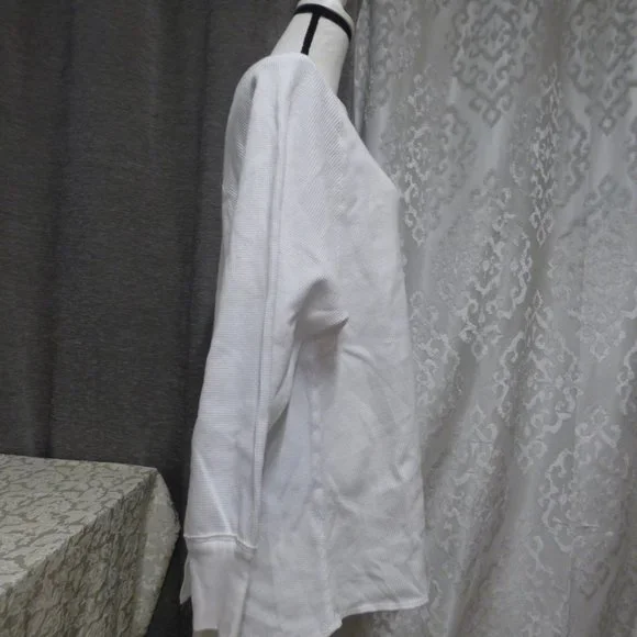 $78.00 Free People Amelia Thermal Top, White - Picture 10 of 11